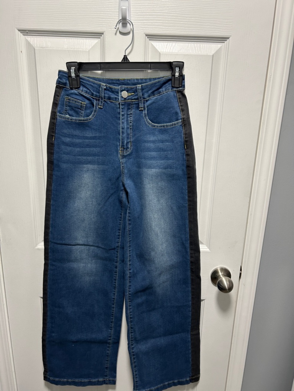 NWOT Tuxedo Jeans Womens Small